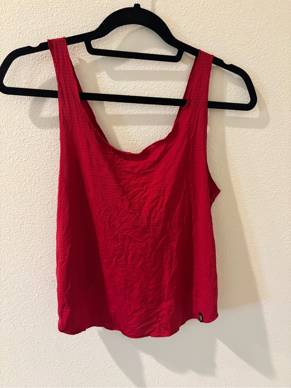 Vull Sport Crop Tie-Back Tank